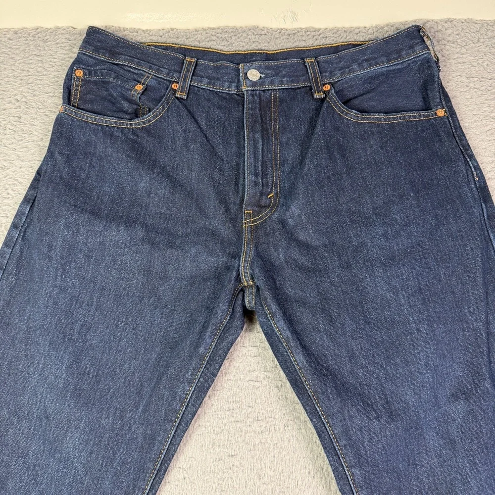Levis levi 517